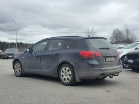 Opel Astra vaihtoauto