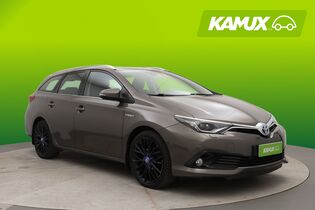 Toyota Auris vaihtoauto