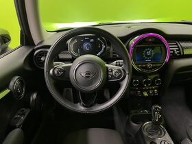 Mini Cooper vaihtoauto
