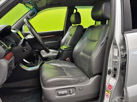 Toyota Land Cruiser vaihtoauto