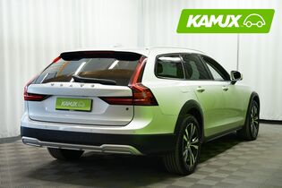 Volvo V90 Cross Country vaihtoauto