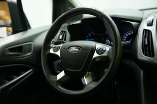 Ford Tourneo Connect vaihtoauto