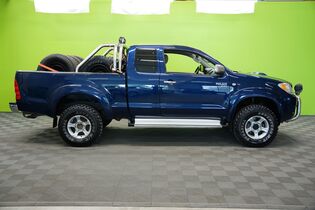 Toyota Hilux vaihtoauto
