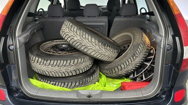 Nissan Almera vaihtoauto