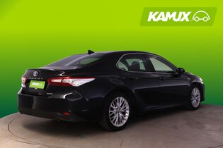 Toyota Camry vaihtoauto