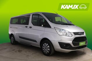 Ford Tourneo Custom vaihtoauto