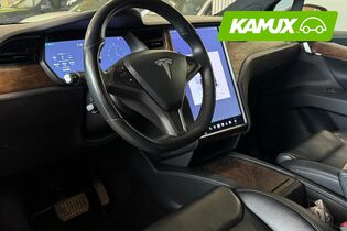 Tesla Model X vaihtoauto