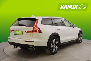 Volvo V60 Cross Country vaihtoauto