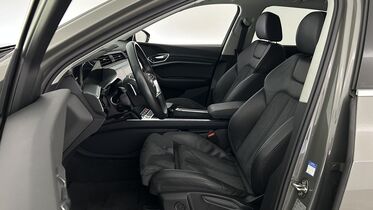 Audi Q8 e-tron vaihtoauto