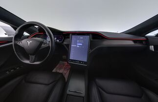 Tesla Model S vaihtoauto