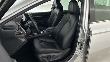 Toyota Camry vaihtoauto