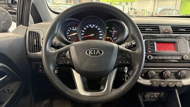 Kia Rio vaihtoauto