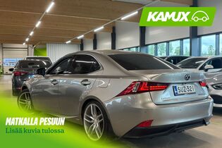 Lexus IS vaihtoauto