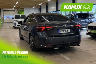 Toyota Avensis vaihtoauto