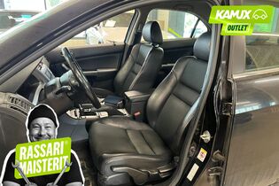 Honda Accord vaihtoauto