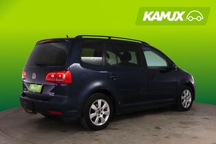 Volkswagen Touran vaihtoauto