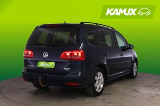 Volkswagen Touran vaihtoauto