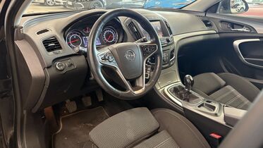 Opel Insignia vaihtoauto