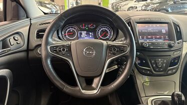 Opel Insignia vaihtoauto
