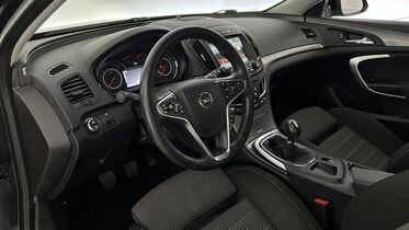 Opel Insignia vaihtoauto