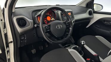 Toyota AYGO vaihtoauto