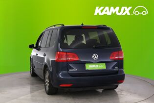 Volkswagen Touran vaihtoauto