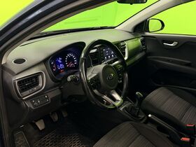 Kia Stonic vaihtoauto