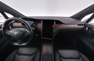 Tesla Model X vaihtoauto
