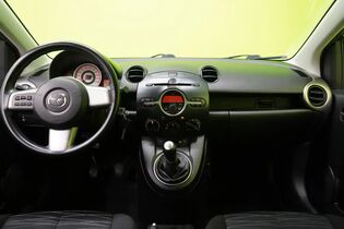 Mazda 2 vaihtoauto