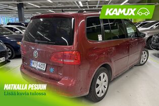 Volkswagen Touran vaihtoauto