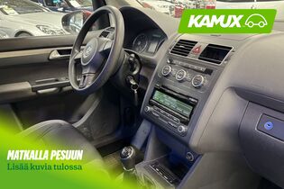 Volkswagen Touran vaihtoauto