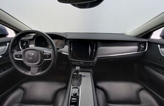 Volvo V90 Cross Country vaihtoauto