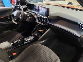 Peugeot e-2008 vaihtoauto