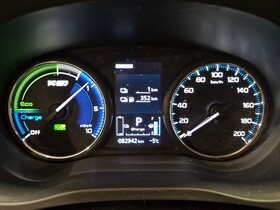 Mitsubishi Outlander PHEV vaihtoauto