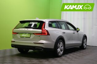 Volvo V60 Cross Country vaihtoauto