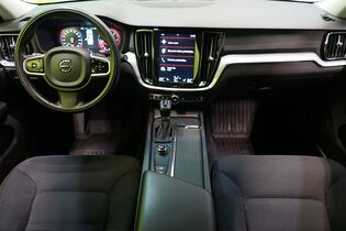 Volvo V60 Cross Country vaihtoauto