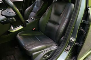 Volvo V60 Cross Country vaihtoauto