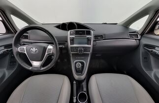 Toyota Verso vaihtoauto
