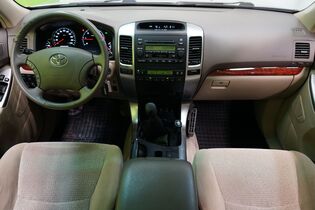 Toyota Land Cruiser vaihtoauto