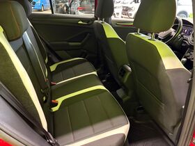 Volkswagen T-Roc vaihtoauto