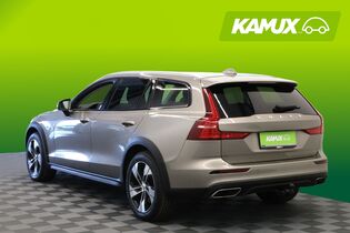 Volvo V60 Cross Country vaihtoauto
