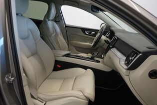 Volvo V60 Cross Country vaihtoauto