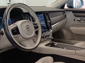 Volvo V90 Cross Country vaihtoauto