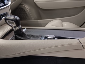 Volvo V90 Cross Country vaihtoauto