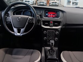 Volvo V40 Cross Country vaihtoauto