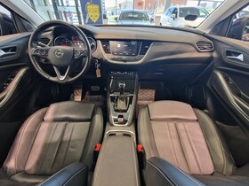 Opel Grandland X vaihtoauto