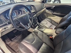 Volvo V40 Cross Country vaihtoauto