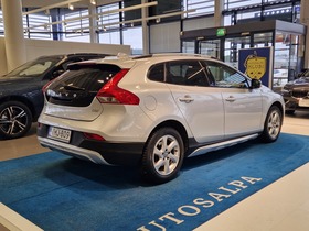 Volvo V40 Cross Country vaihtoauto