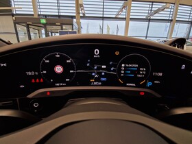 Porsche Taycan vaihtoauto