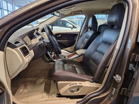 Volvo XC70 vaihtoauto